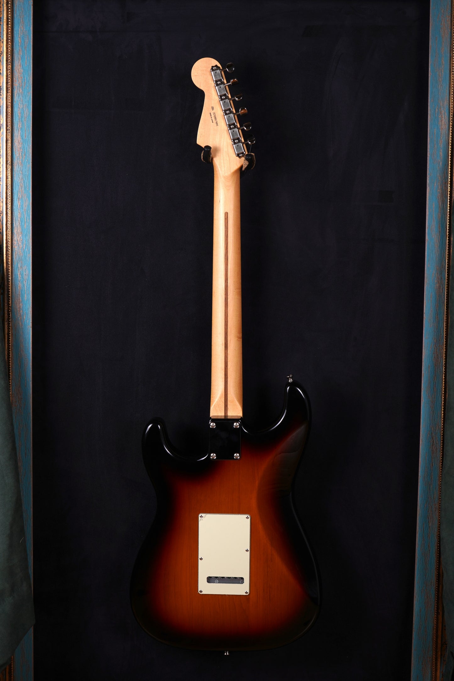 Fender Japan Hybrid II Stratocaster - 3 Color Sunburst (2.El)