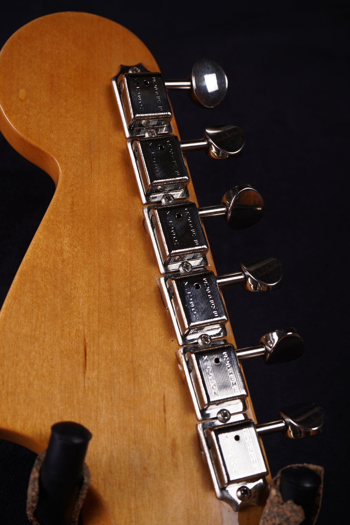 Fender FSR American Vintage '62 Thin Skin Jaguar - Aztec Gold (2.El)