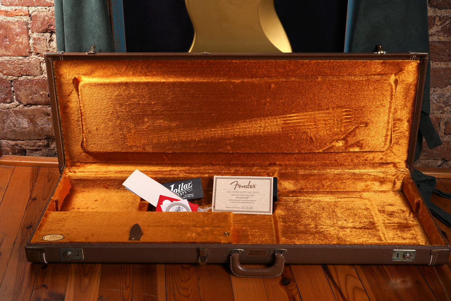 Fender FSR American Vintage '62 Thin Skin Jaguar - Aztec Gold (2.El)