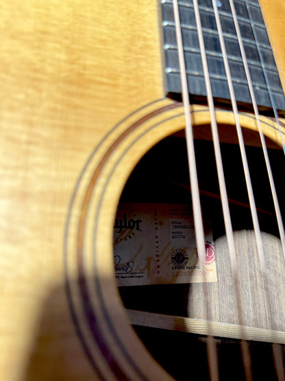 Taylor American Dream AD17E Elektro Akustik Gitar (2.El)