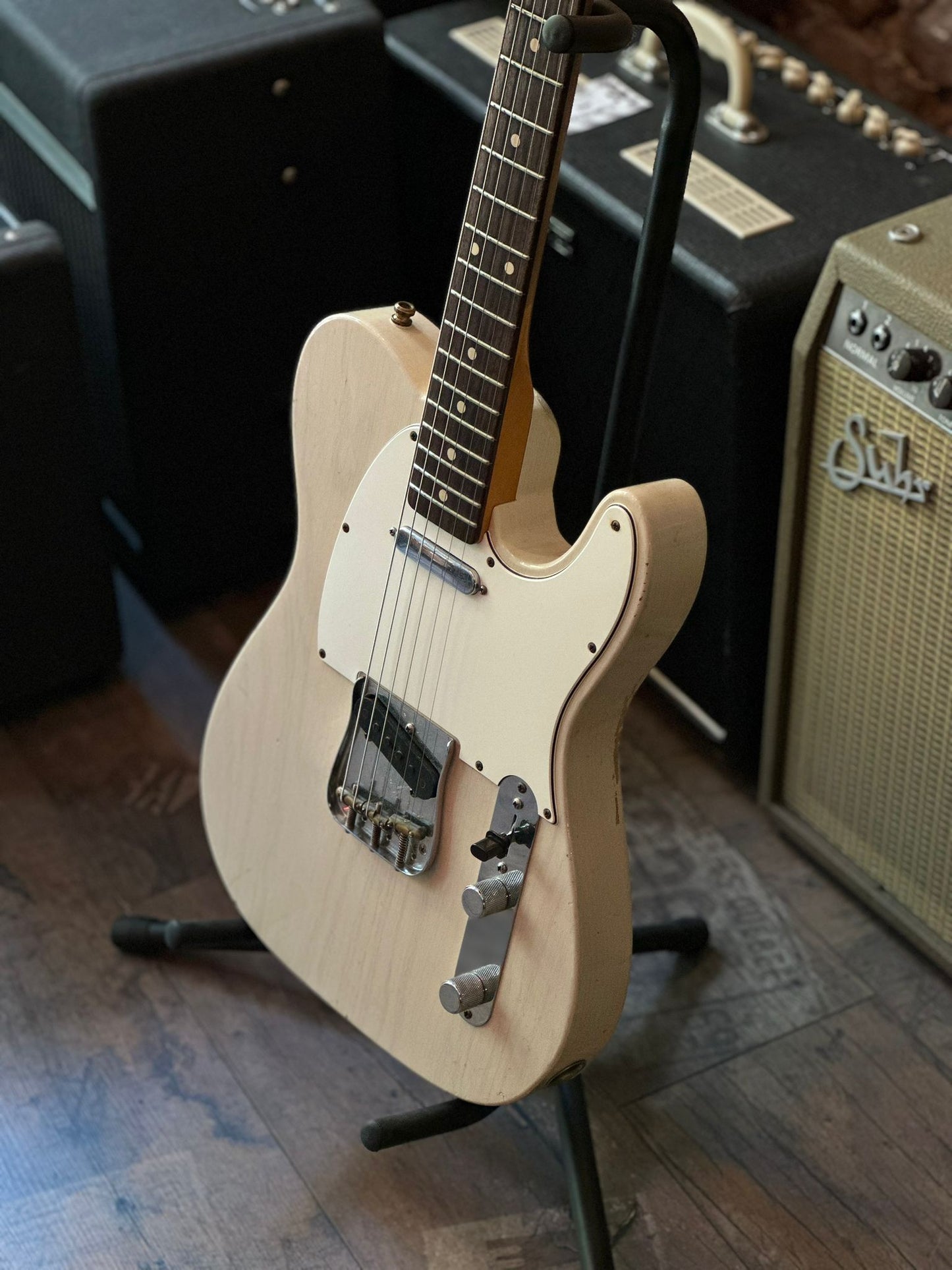 Fender Custom Shop Postmodern Telecaster Journeyman Elektro Gitar - Aged White Blonde (2.El)