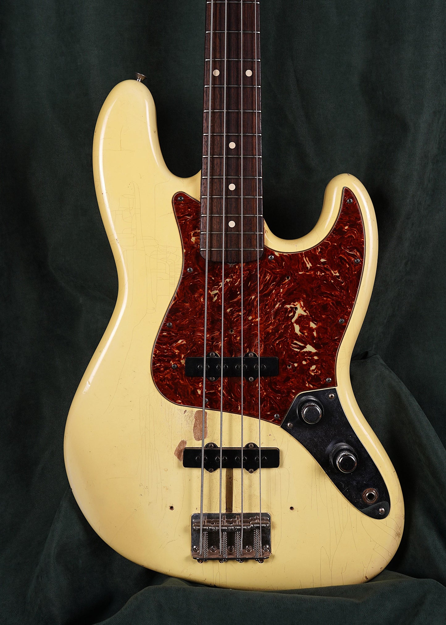 Fender 62 Jazz Bass Relic 4 Telli Bas Gitar (2.El)