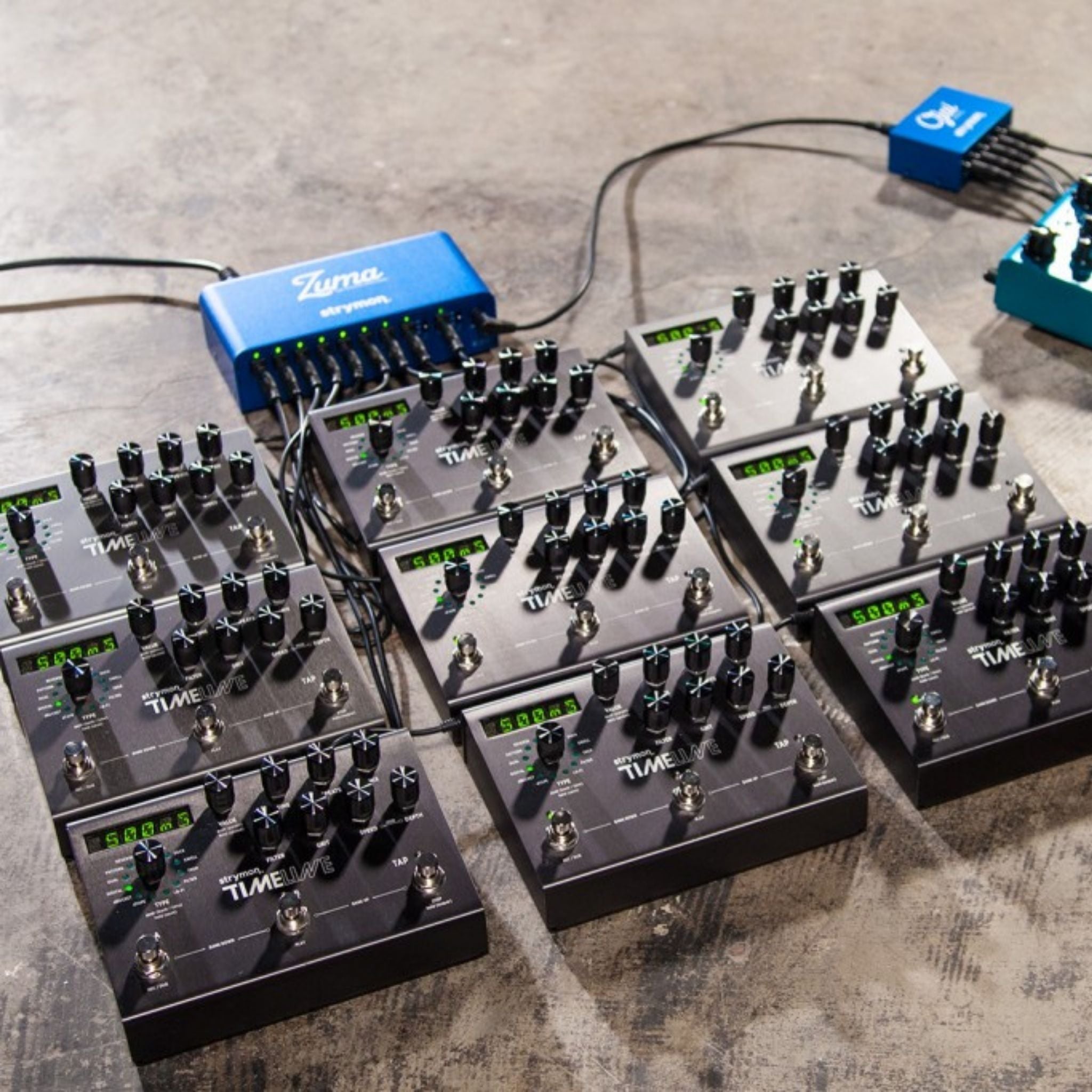 Strymon Zuma 9ポート出力 アイソレート Amazon.co.jp: Strymon Zuma 9出力ペダル電源 : 楽器・音響機器