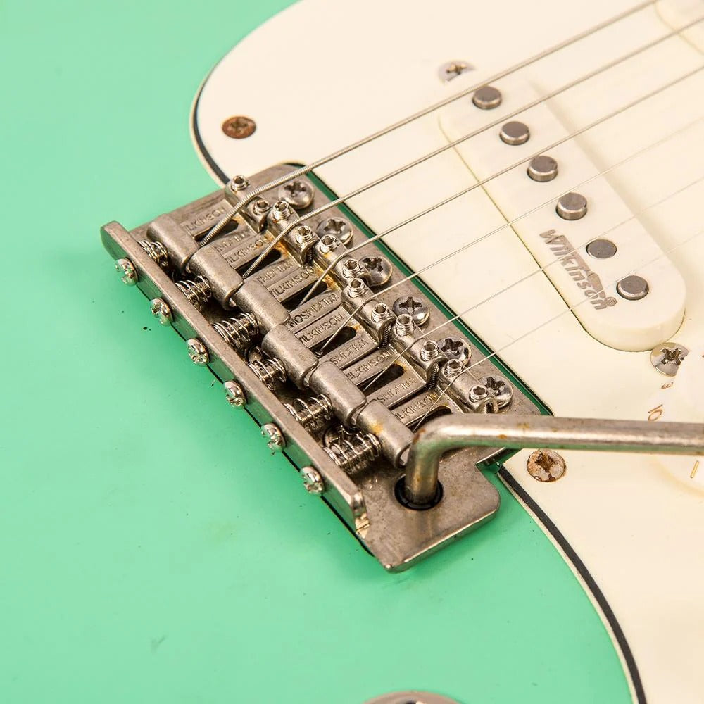 Vintage V6 ICON Elektro Gitar - Distressed Ventura Green