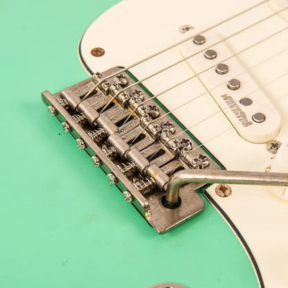 Vintage V6 ICON Elektro Gitar - Distressed Ventura Green