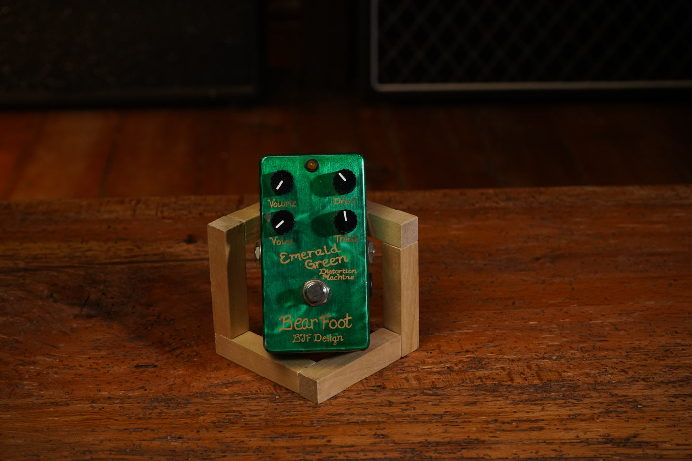 Bear Foot Emerald Green AC15 Klonu Overdrive Pedalı